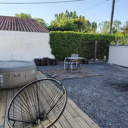 Villa Maison Neuve Avec Climatisation Et Jaccuzzi Pessac